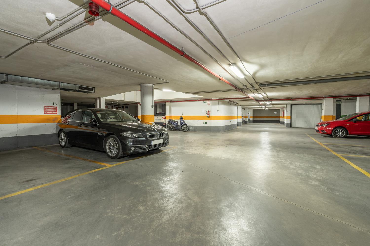 Tuguest Postigo II Catedral Apartment - Free Parking غرناطة المظهر الخارجي الصورة