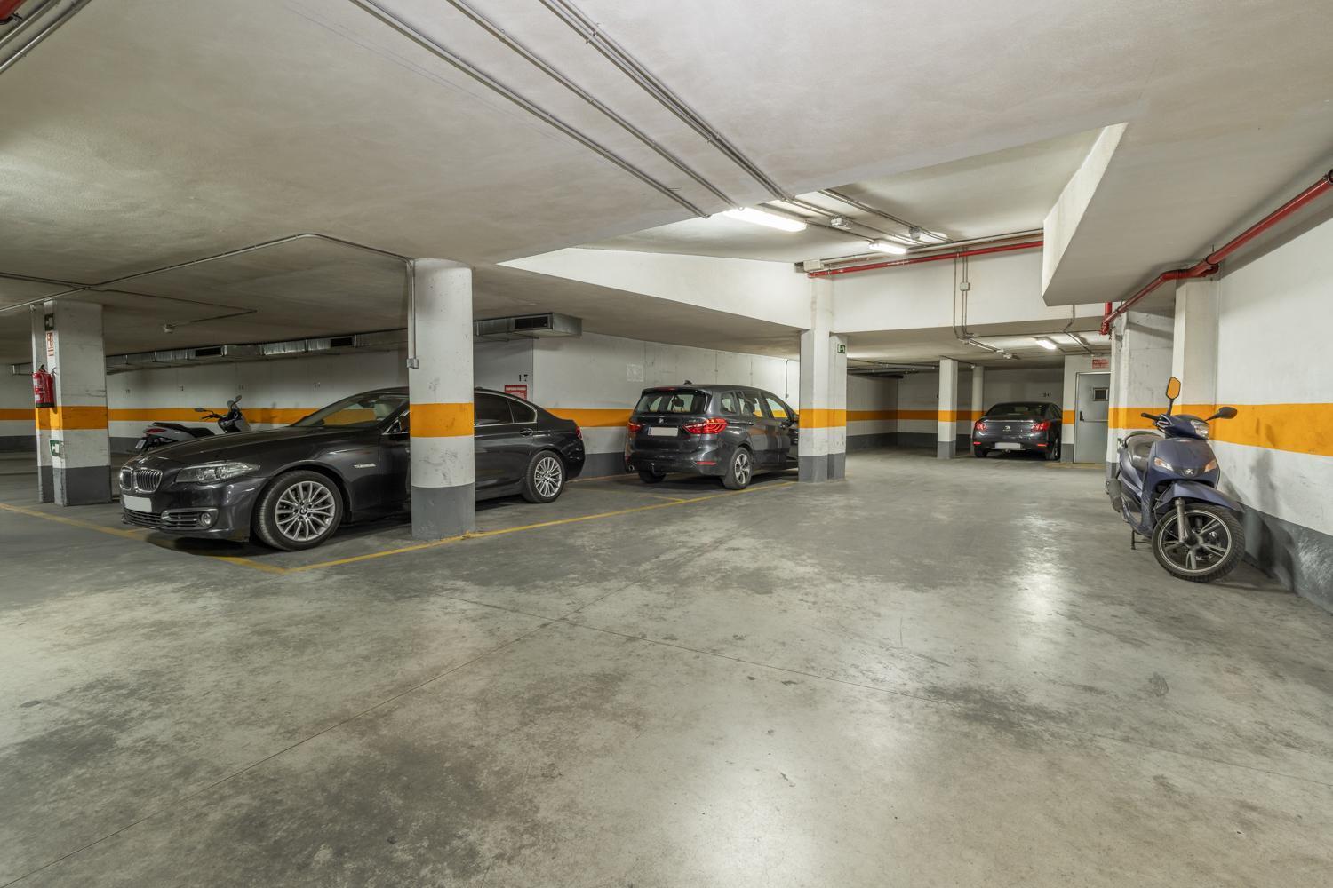 Tuguest Postigo II Catedral Apartment - Free Parking غرناطة المظهر الخارجي الصورة
